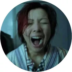 My Left Eye Sees Ghosts - 2002 ‧ Fantasy/Drama ‧ 1h 38m