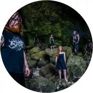 Na Cruithne - Musical artist