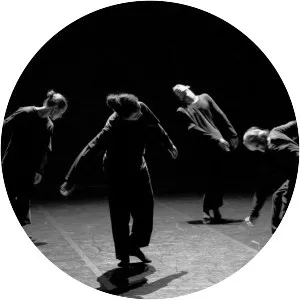 Nacera Belaza - Dancer