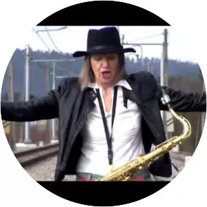 Nada Barle - Musical artist