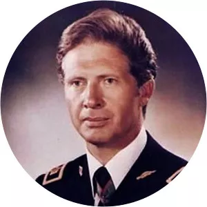 Nader Jahanbani - Iranian fighter pilot