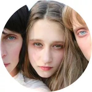 Nadia Farmiga - Taissa Farmiga's sister