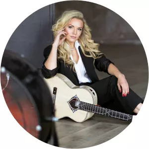 NADiA Kossinskaja - Musical artist