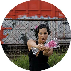 Nadia-Leigh Nascimento