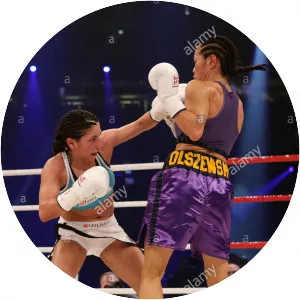 Nadia Raoui - Boxer