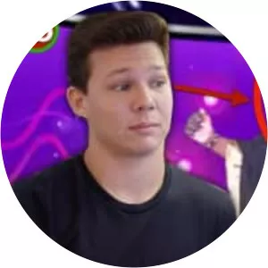 Nadiira Nayruus - Musical artist