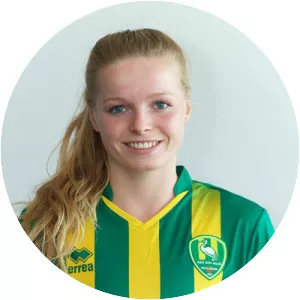 Nadine Noordam - Football player