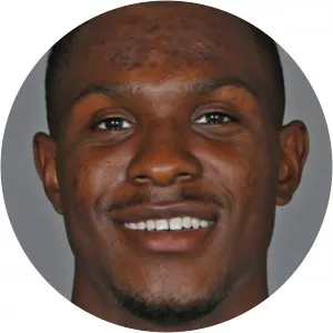 Nahshon Wright - American football player