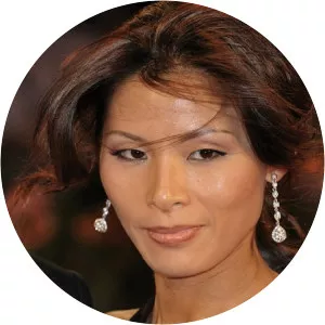 Nakyung Park - Painter ‧ Wesley Snipes' wife