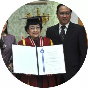 Nancy Prananda photograph