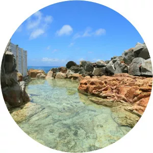 Nanki-Shirahama Onsen