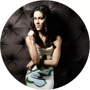 Nanou Harry - Actress