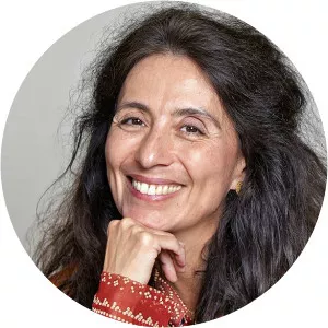 Naomi Dahabani - Singer