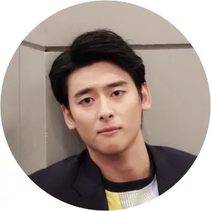 Naphat Vikairungroj - Thai actor