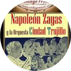 Napoleón Zayas Musician
