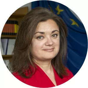 Natalia Chaban - Political scientist