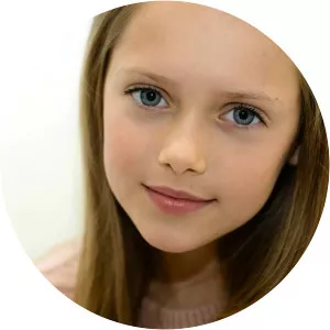Natalia Pimenova - Kristina Pimenova's sister