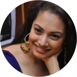 Natalie Rout - Actor