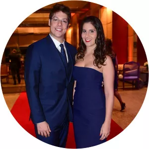 Nataly Mega - Fábio Porchat's wife