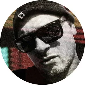 natasha watts ralph session - Musical artist