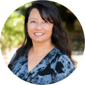 Natasha Yim photograph