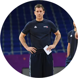 Nate Reinking - British-American basketball coach