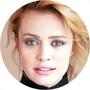 Nathalie Rapti Gomez