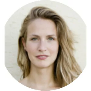 Nathalie Schott - Actress