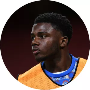 Nathan Butler-Oyedeji - Football player