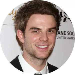 Nathaniel Buzolic