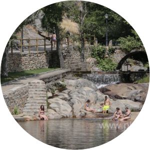 Natural Pool Casas Del Monte