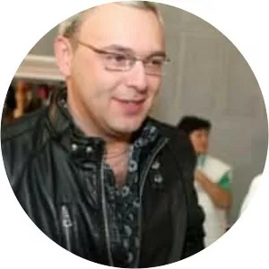 Naujieji Lietuviai (Naujieji lietuviai)