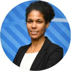 Navina Omilade - Football player