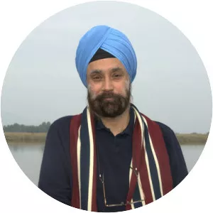 Navtej Sarna