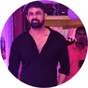 Nayini Devender Reddy photograph