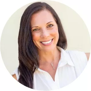 Neeka DeGraw photograph