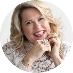 Neen James photograph