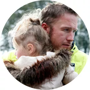 Neesyn Dacey photograph