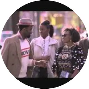 Nefertite Nguvu - Writer