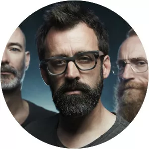 Neil Cowley - Pianist