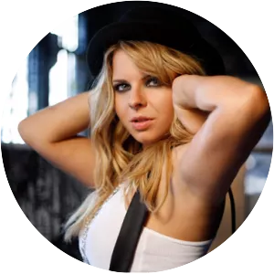 Neisha - Slovenian singer