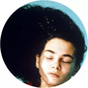 Nénette and Boni - 1996 ‧ Drama ‧ 1h 43m