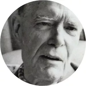 Nevill Coghill  - Translator