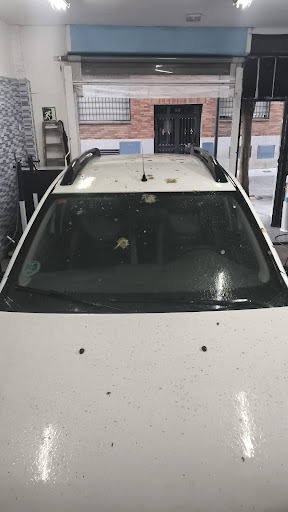 NEW CAR WASH - Car wash in Alcorcon, Spain