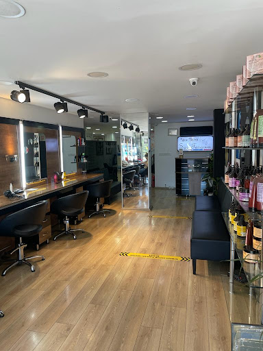 NEW TREND COIFFEUR - Hairdresser in Istanbul