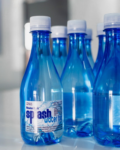 Newton Park Splash Water Bar