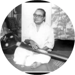 Neyyattinkara Vasudevan - Vocalist