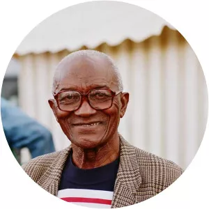 Nganga Edo - Musical artist