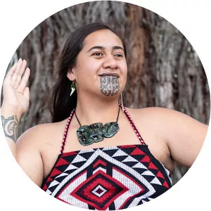 Ngawai hono i te po Paki photograph