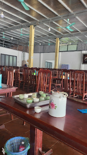 Ngoc Thang Restaurant photograph